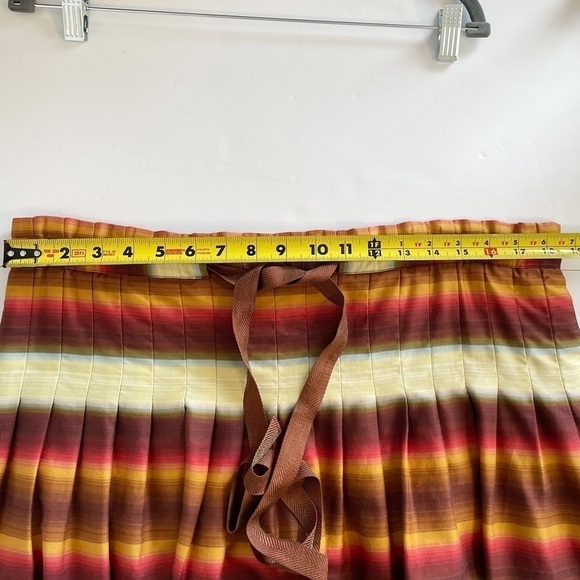 BCBG Maxazria Retro Brown Stripe Cotton Skirt Size Small - Picture 7 of 7